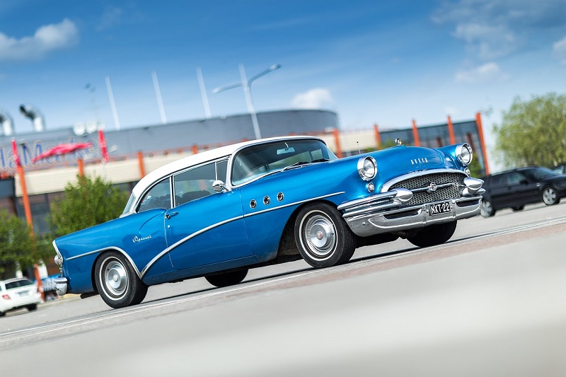 Commuter Car